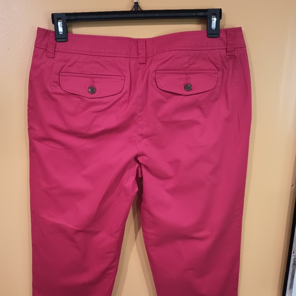 Liz Claiborne Red Chino Cropped Pants Size 12 - Picture 9 of 11